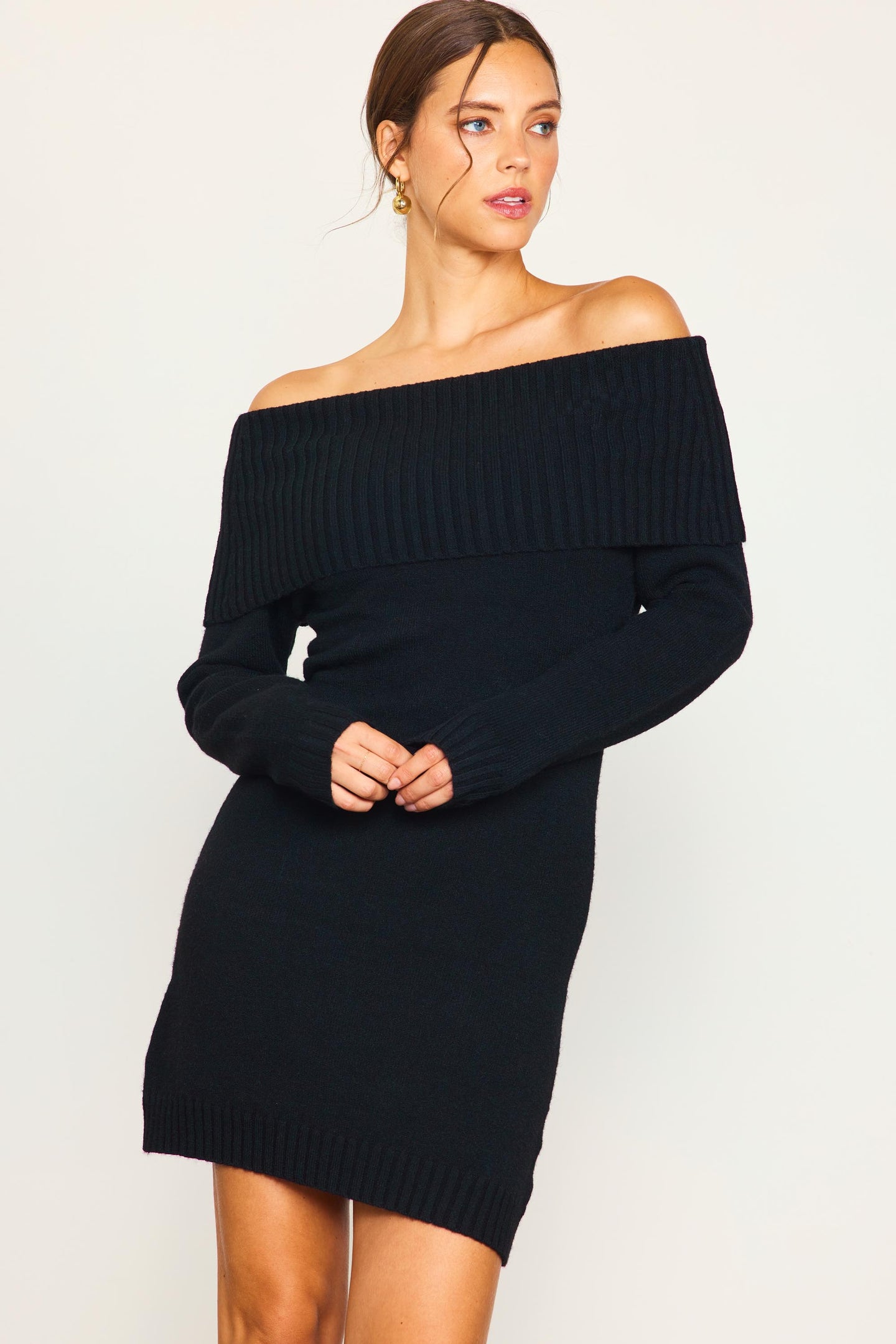 Off Shoulder Mini Sweater Dress – SKIES ARE BLUE