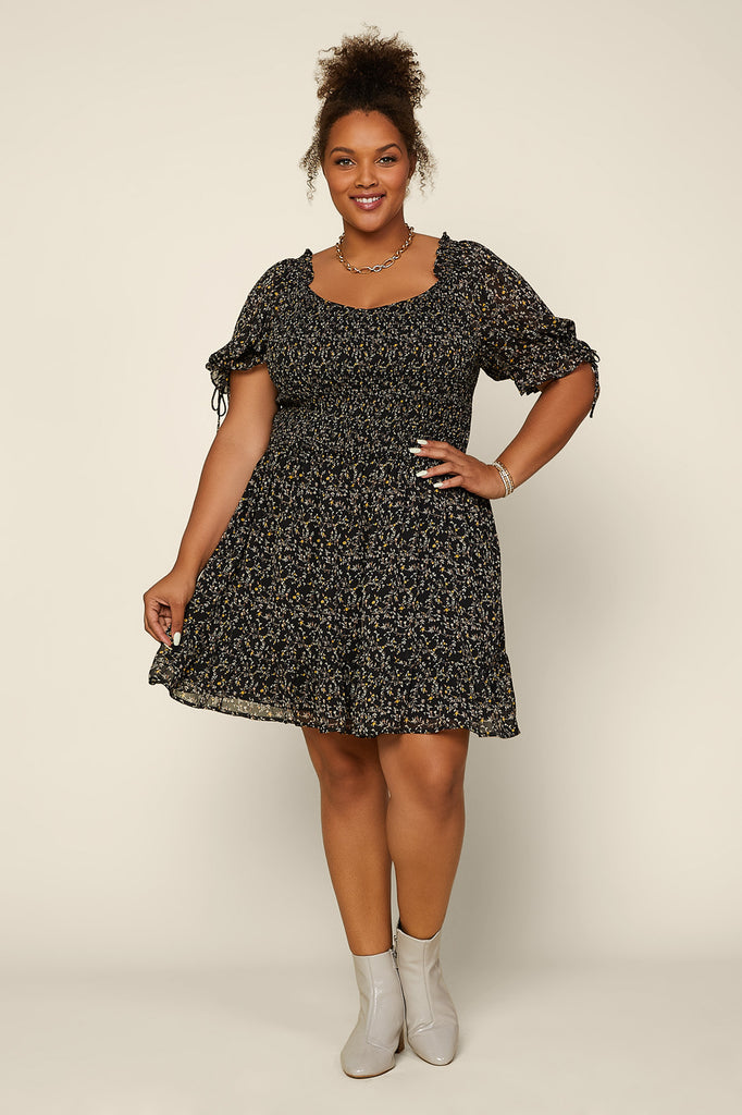 Plus Size - Ditsy Floral Smocked Dress