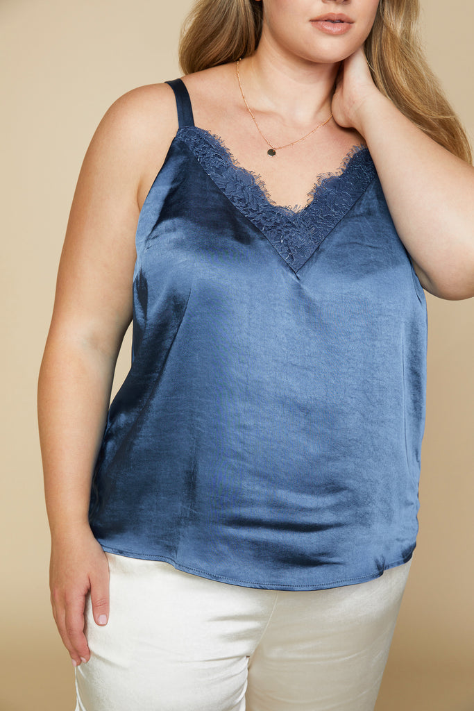 Plus Size - Lace Detail Cami