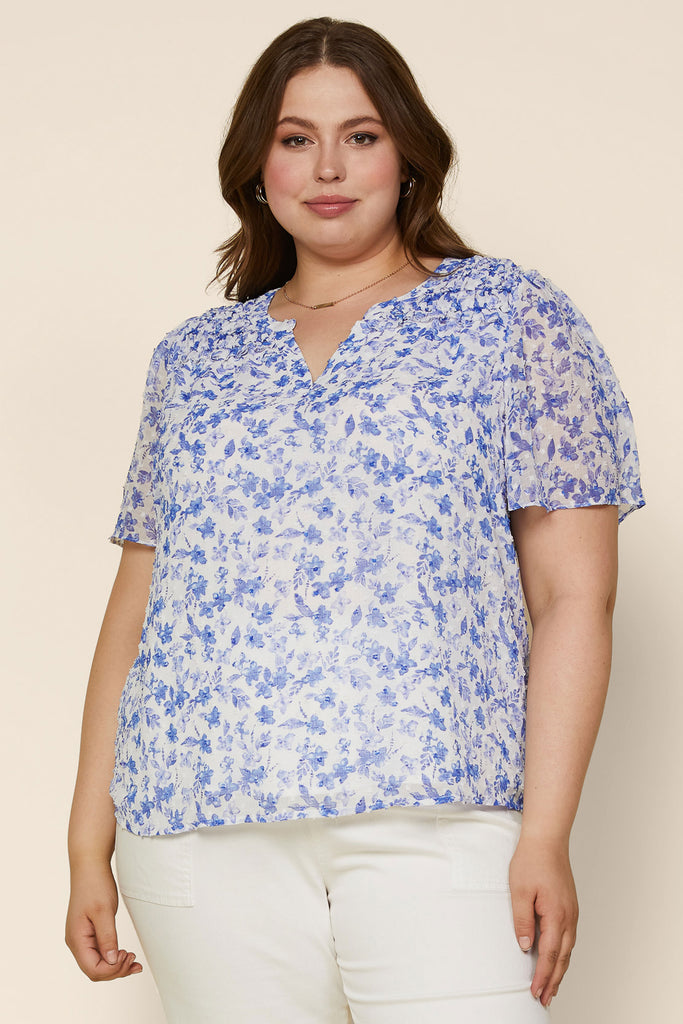 Plus Size - Sweet Floral Ruffled Top
